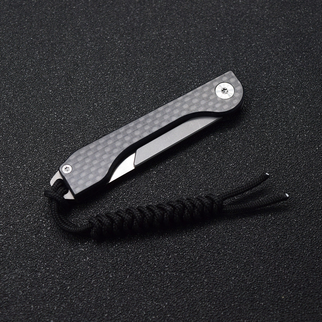 Carbon Fiber Pocket Knife